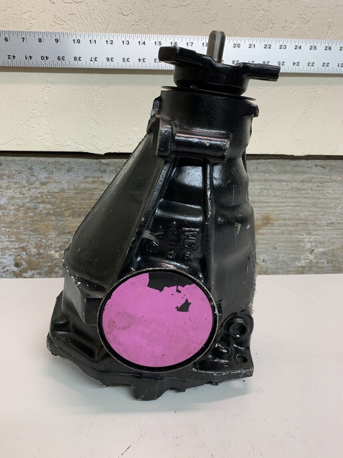Mercedes Benz Differential A210-351-08-05 Genuine OEM 209-350-06-14