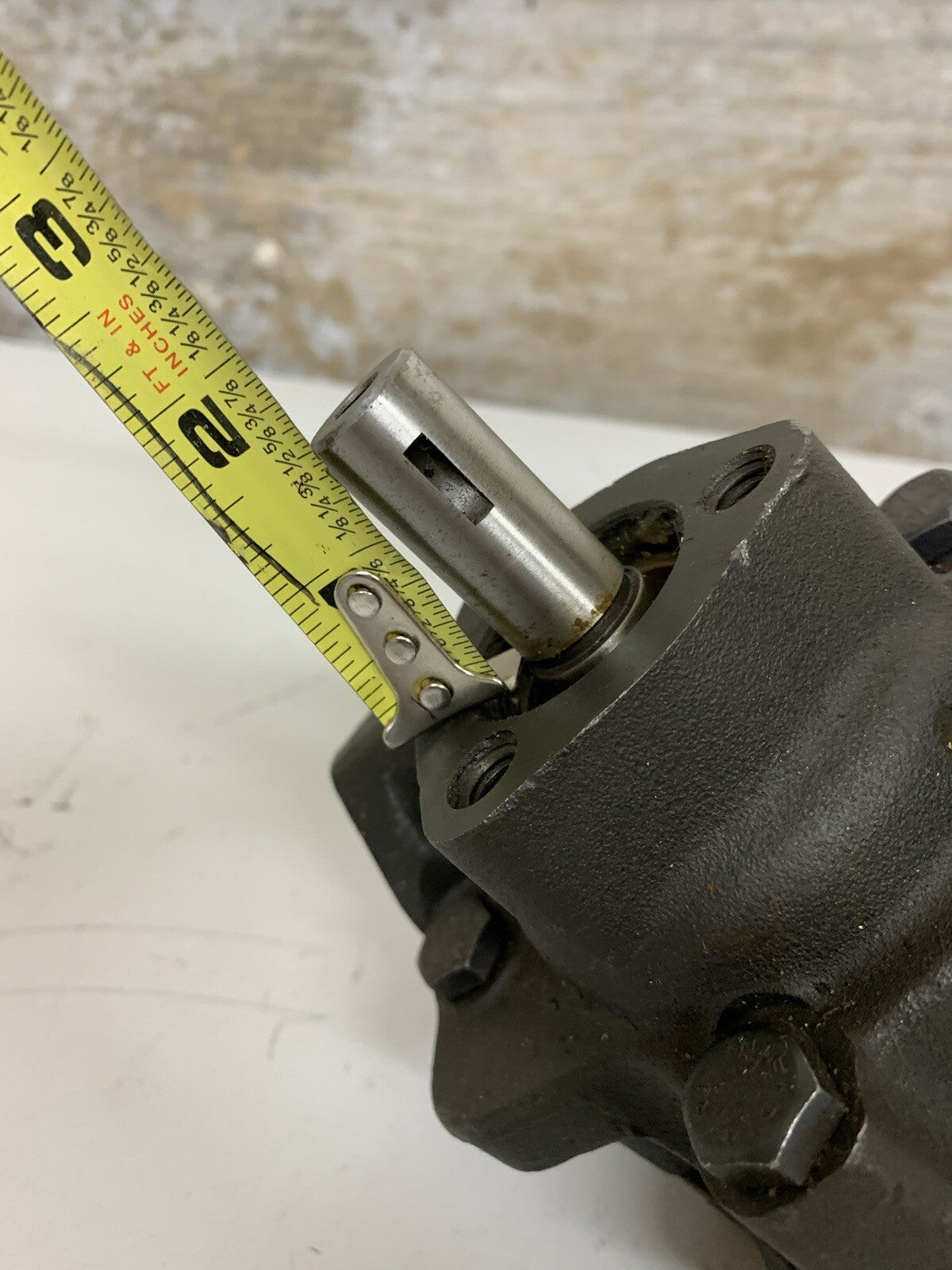 Freightliner 681-466-1901 Left Hand Rotation Pump