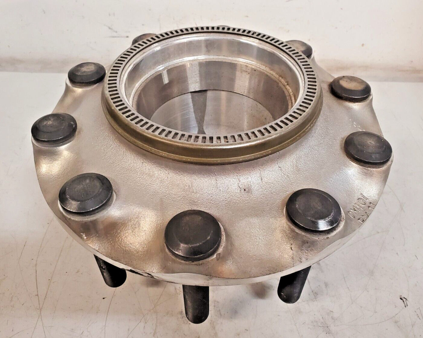 A★ Conmet Hub Part Number 5757084 | 102035 | CM101 PM11 | 05704 TE