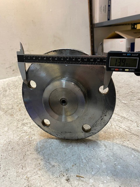 5-Lug Axle Shaft 5x140mm Bolt Pattern 34-3/4" Long 31-Spline 39mm Shaft Dia.