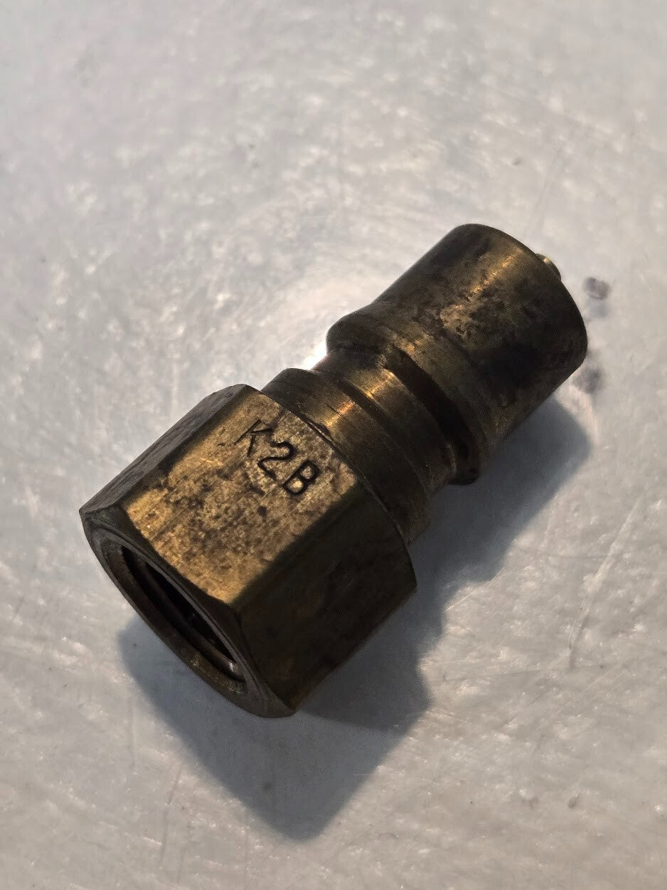 10 Quantity of Foster K2B 1/4" Quick Disconnect Couplings 1/4" FPT (10 Qty)