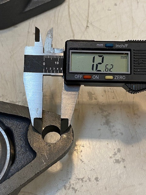 5 Qty of PEER 2-Bolt Flange FT206 Insert Bearing FH206-18 | 28mm Bore (5 Qty)