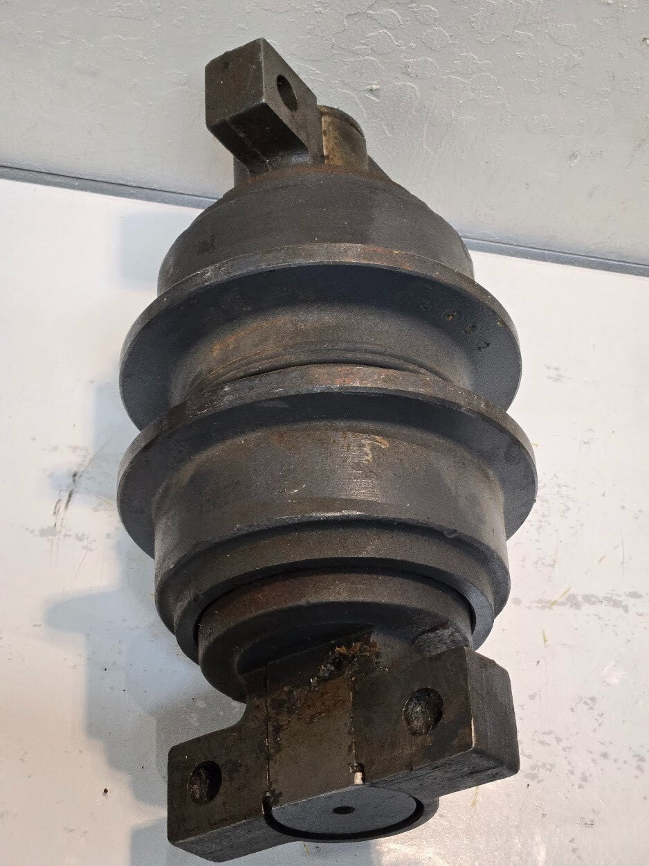 ITrac 80838 Track Roller L452 | 22mm Mounting Holes | 17" Wide 8-3/4" Diameter