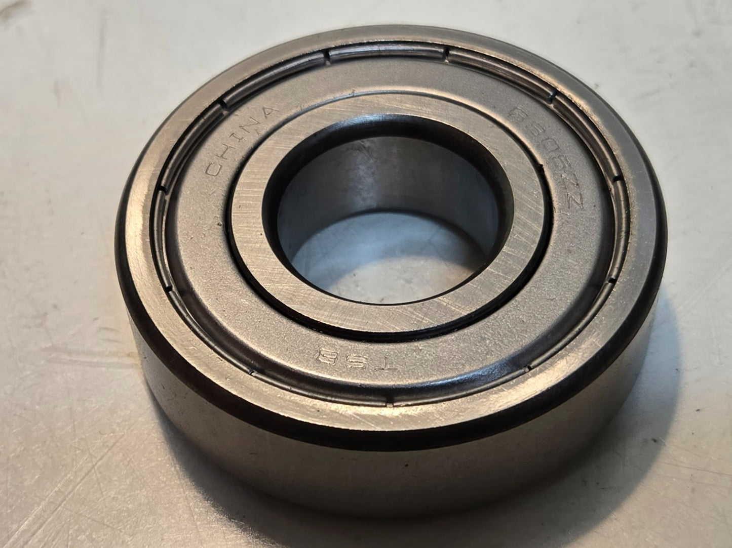 5 Quantity of Metal Shielded Ball Bearings 6305ZZ | 62 mm OD 25 mm Bore (5 Qty)