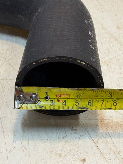 Navistar International Engine Radiator Coolant Hose 1689941C2, 34294