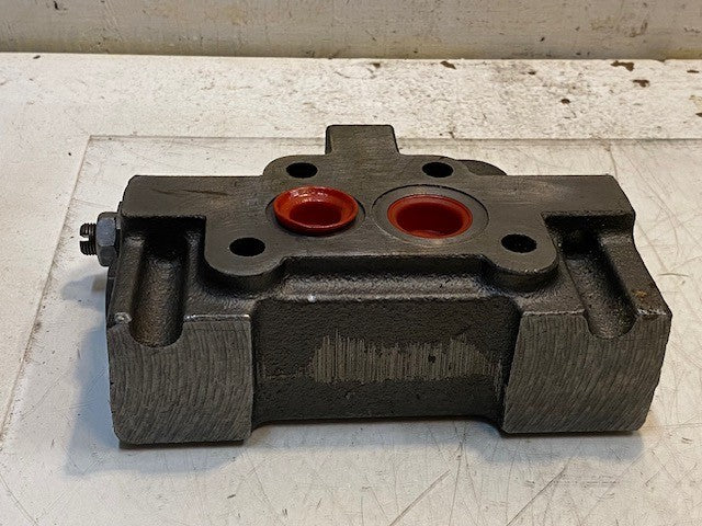 Hydraulic Directional Control Valve 06-245 AJ | 24mm Bore Thread
