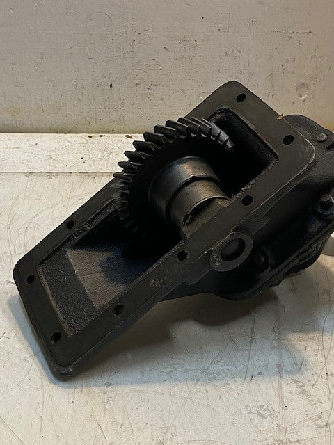 PTO Power Take Off Steering Stem 32-Teeth Gear 9-1/2" Base L 4-3/4" Base W