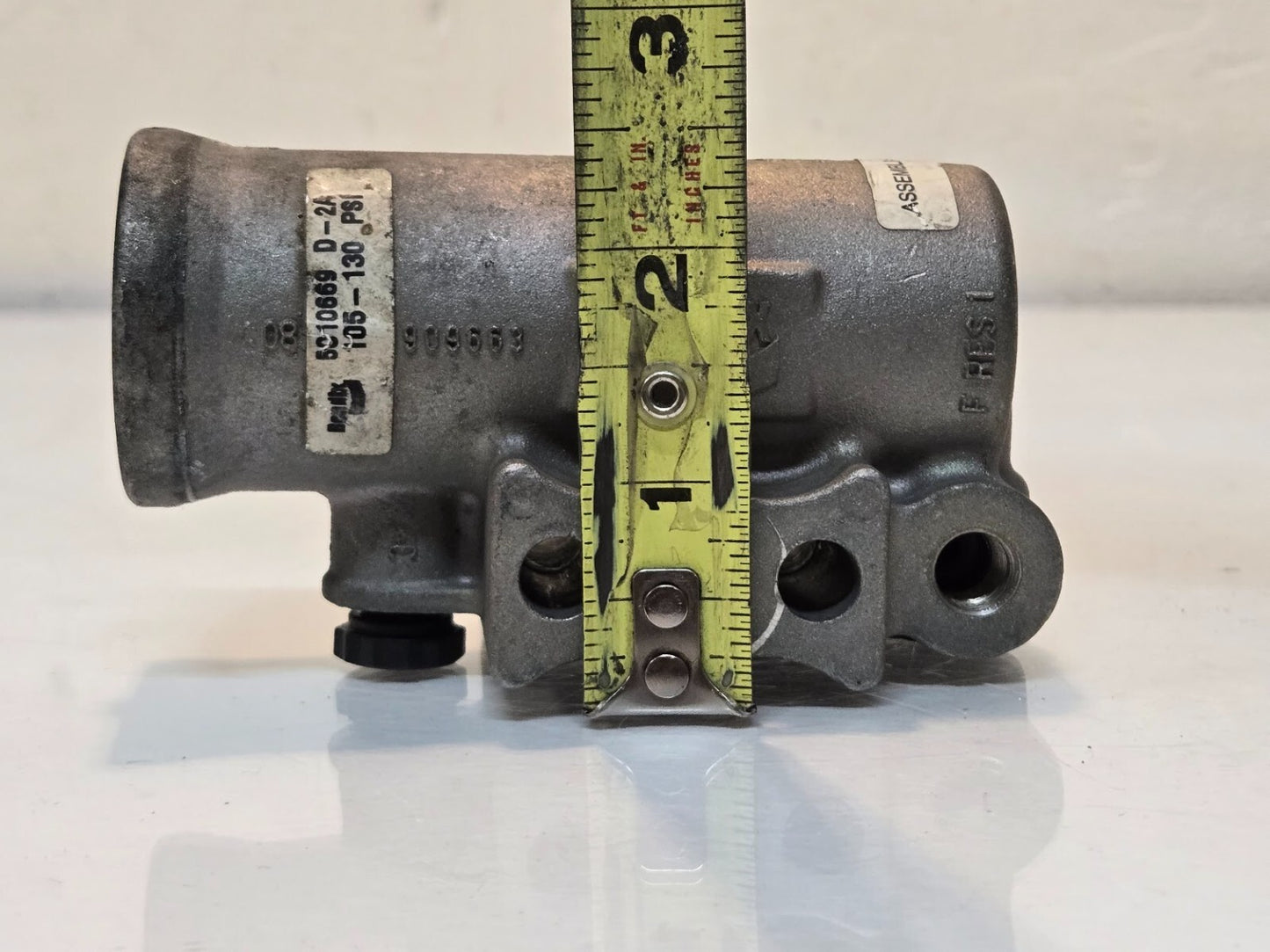 Bendix Air Brake Governor Valve 5010669 D-2A | 105-130 PSI | T-293975-J | 45013