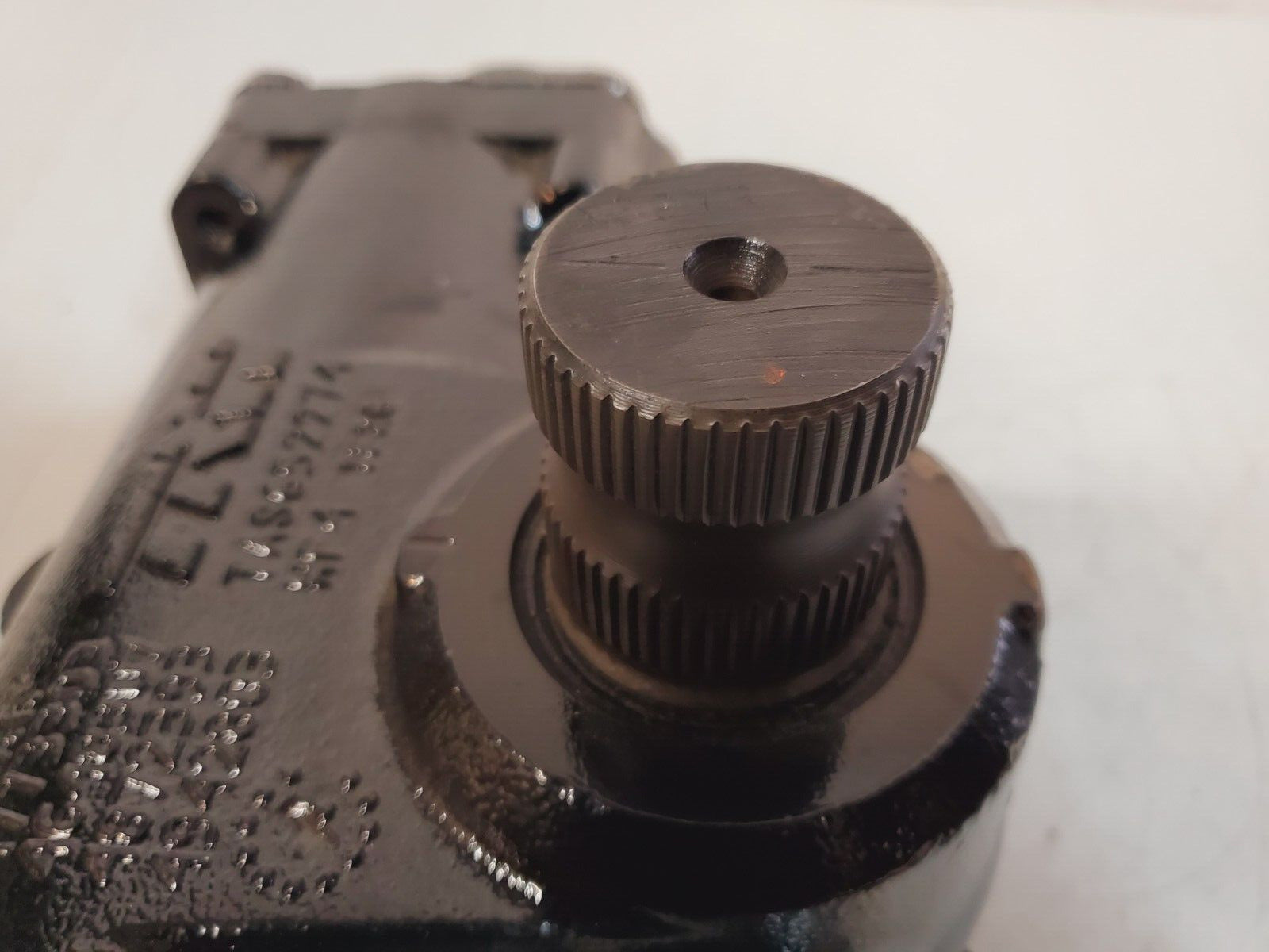 TRW Power Steering Gearbox TAS652274 | TAS65214T