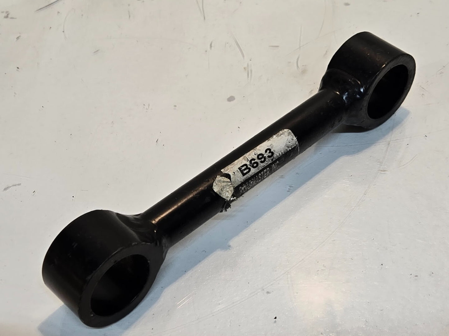 2 Quantity of Roadmaster B693 End Links for Sprinter Van 30mm Bore (2 Quantity)