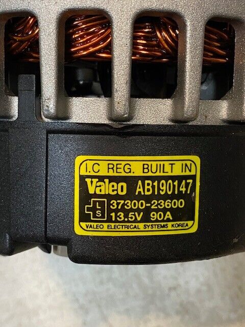 Valeo Alternator AB190147 | 37300-23600 | 13.5V 90A