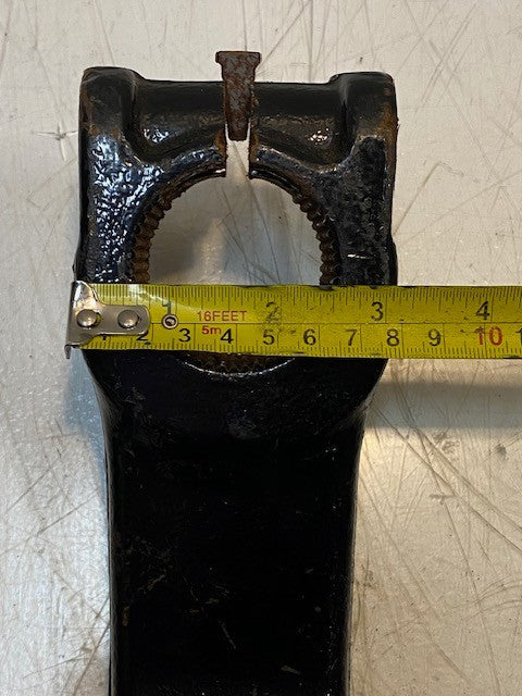 Pitman Arm 448226 | AM332 | MAM332 | 14-1/2" Long 3" Wide 30mm Hole 49mm Bore