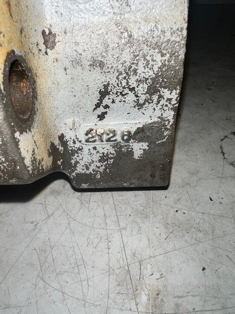 Hydraulic Shaft End Cover Heavy Duty Replacement Industrial Equipment Part 2126