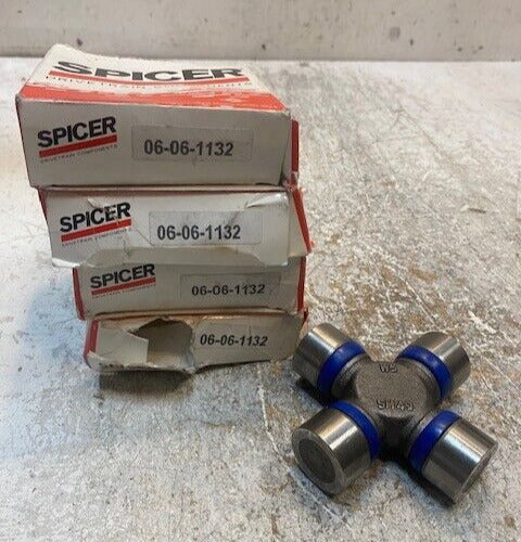 4 Quantity of Spicer Universal Joint 06-06-1132 | SH49 | P461 (4 Quantity)