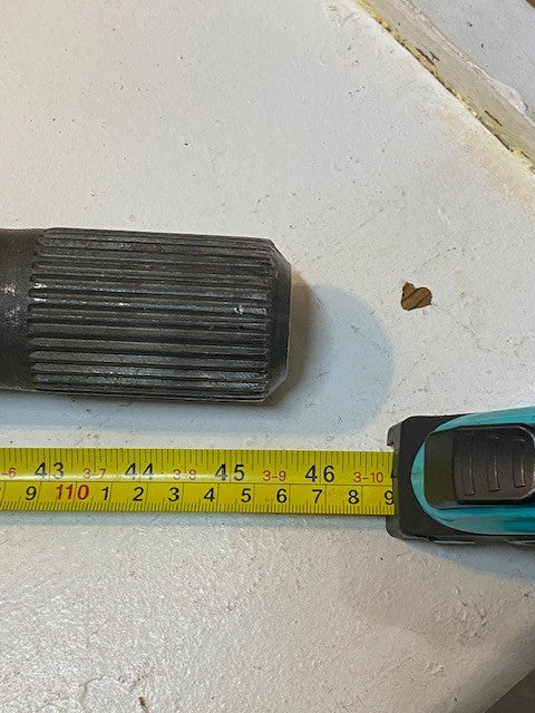 Spicer Drive Shaft Universal Joint DES130 | 45-1/2" Long 47mm End 36-Spline