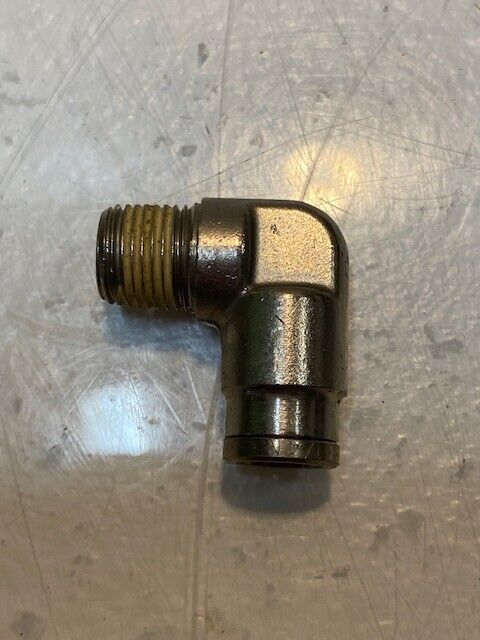 30 Qty of 1/4 x 1/8 NPT Elbow Fittings 7mm Female End 10mm Male End (30 Qty)