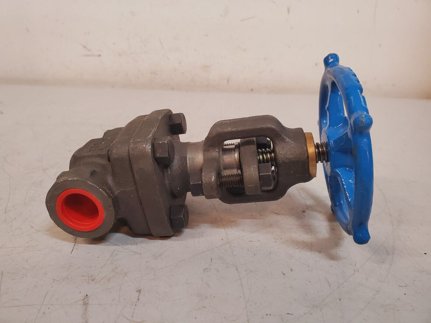 Velan Manual Steel Socket Weld Globe Valve Class 800 | A105N | S-2074B-02TY