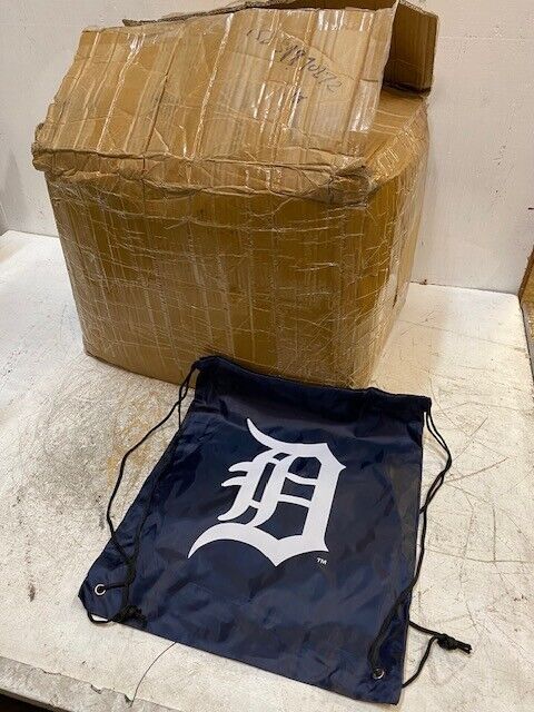 Approx 300 of Detroit Tigers Drawstring Backpacks in 20x16x16" Box (300 Qty)