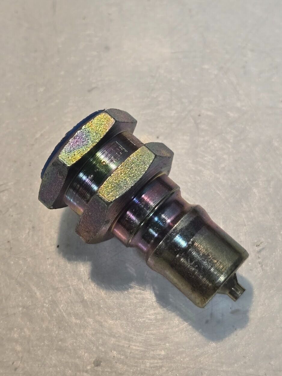 5 Quantity of H2-63-T6 Quick Connect Fittings for Parker 1/4"x1/4" FNPT (5 Qty)