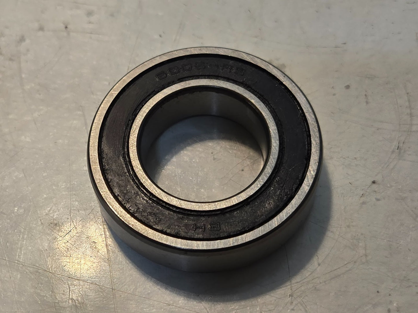 3 Quantity of BH Ball Bearings 6005-RS | 47 mm OD 25 mm Bore 12 mm Thick (3 Qty)