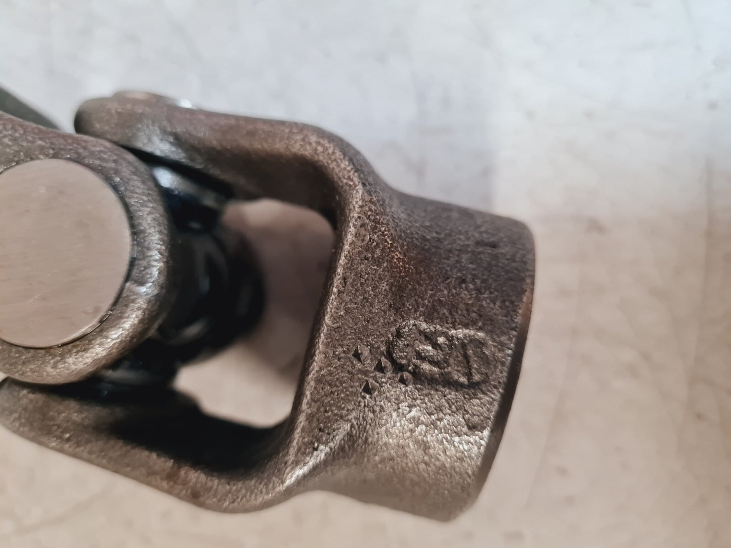 Weasler Universal Steering Joint 06011-8 | 06011-4