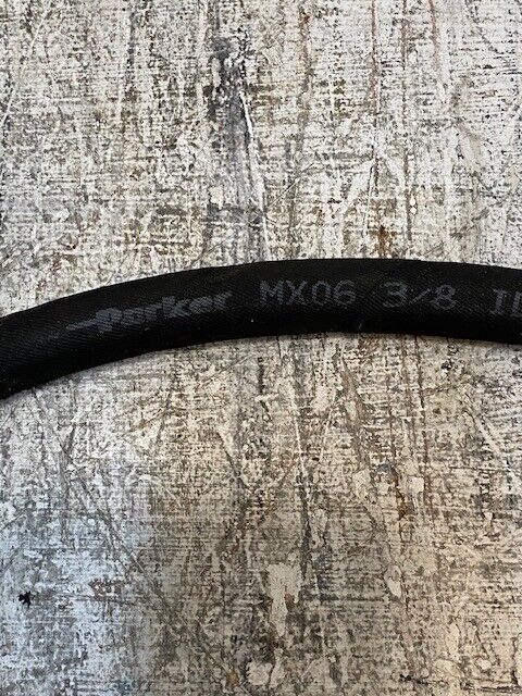 Parker Flame Resistant 30" Hose Assy. 149790 MX06 3/8 SAE100R1AT 2250 Psi Max