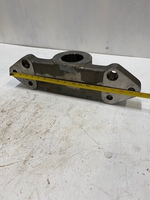 John Deere T68598 Rear Differential Support