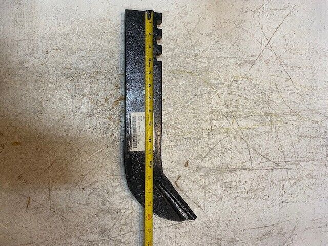 CNH Construction Bucket Tooth Shank 75327449 | 1051222