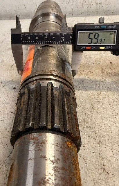 Hydraulic Pump Shaft 18-3/8 In Long Steel Drive Shaft Industrial 1329902C1-9E