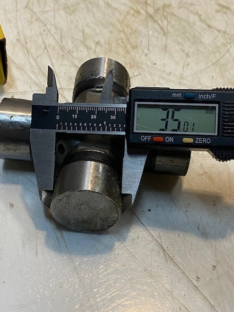 Precision Universal Joint 461 U-Joint 1091332-A USA 351