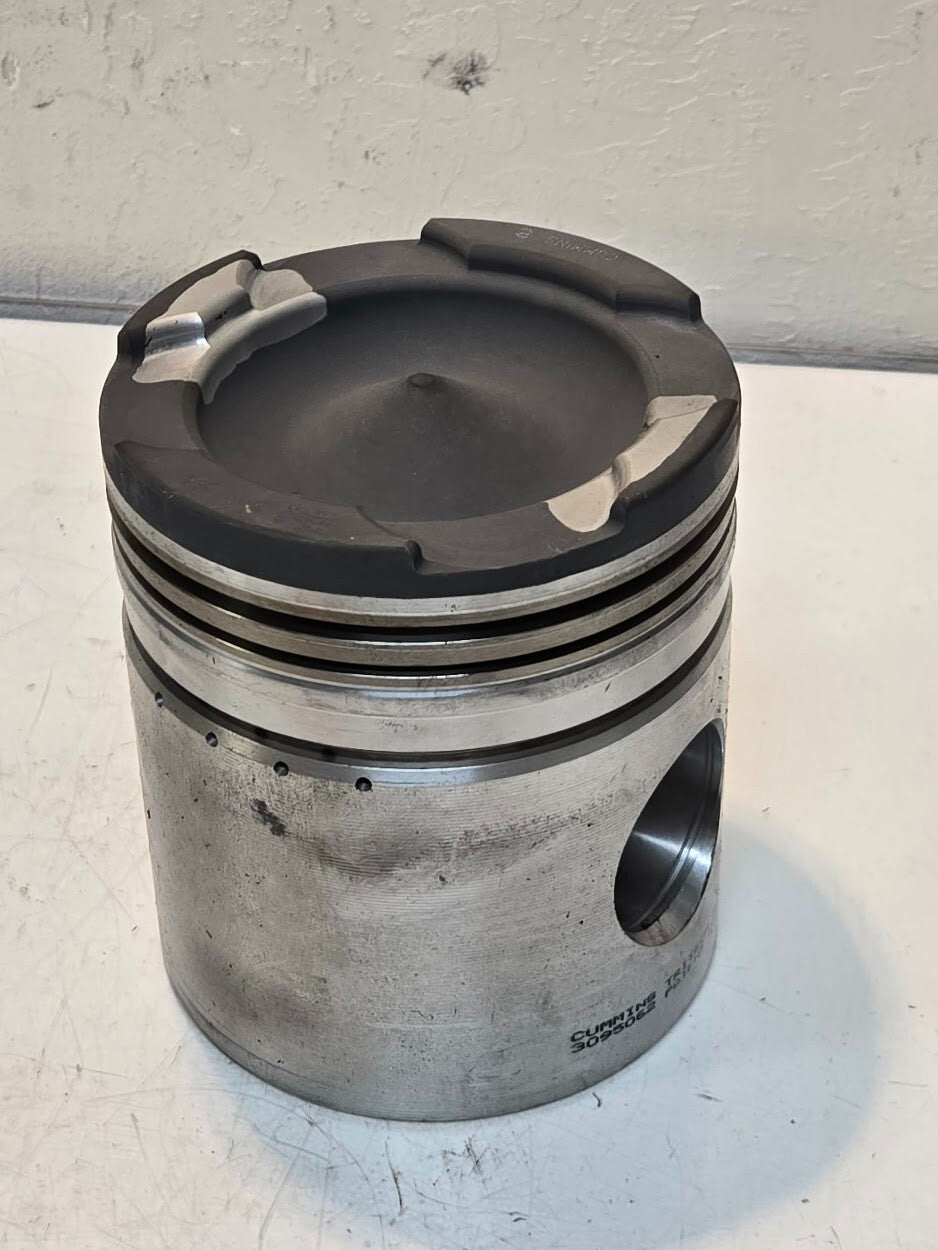 Cummins Tritech Plus Piston 3095062 | 1229 | 04711 1721 | 3043550 | 139LB