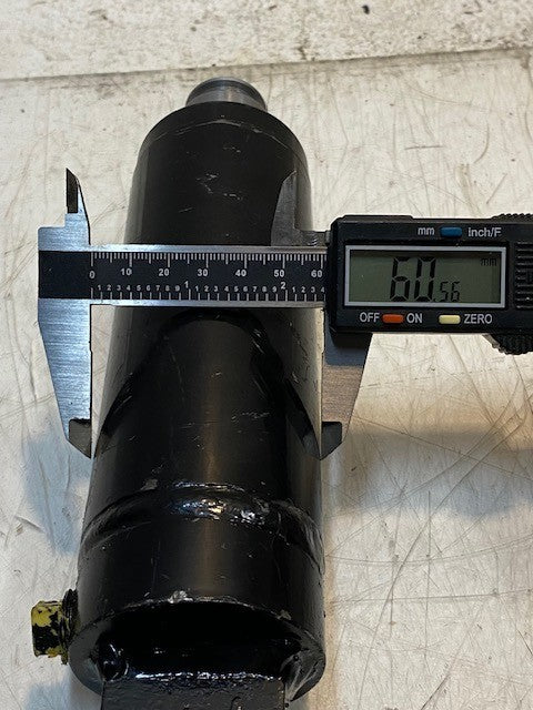Hydraulic Cylinder 10-1/2" Long 21mm Bore 61mm OD 30mm End
