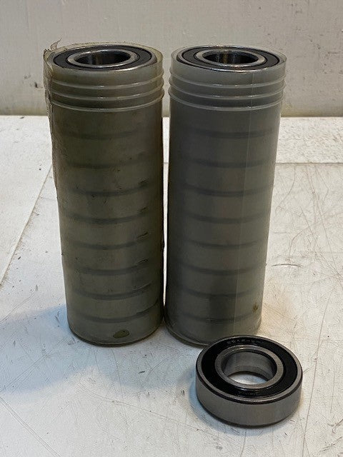 21 Quantity of 6205-2RS-1 Deep Groove Ball Bearings 25x52x15mm (21 Quantity)