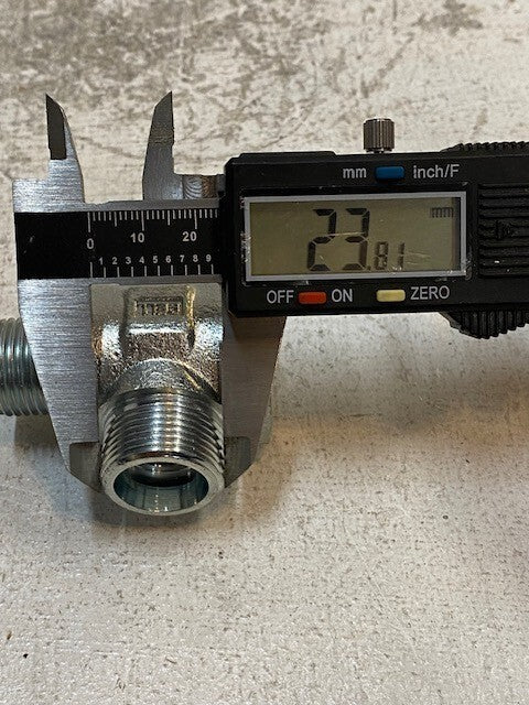 Bell RL493960 Fitting/Strainer Assy for Mitsubishi Forklift Trucks