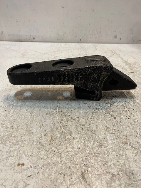 John Deere Bucket Tooth Adapter T221X230