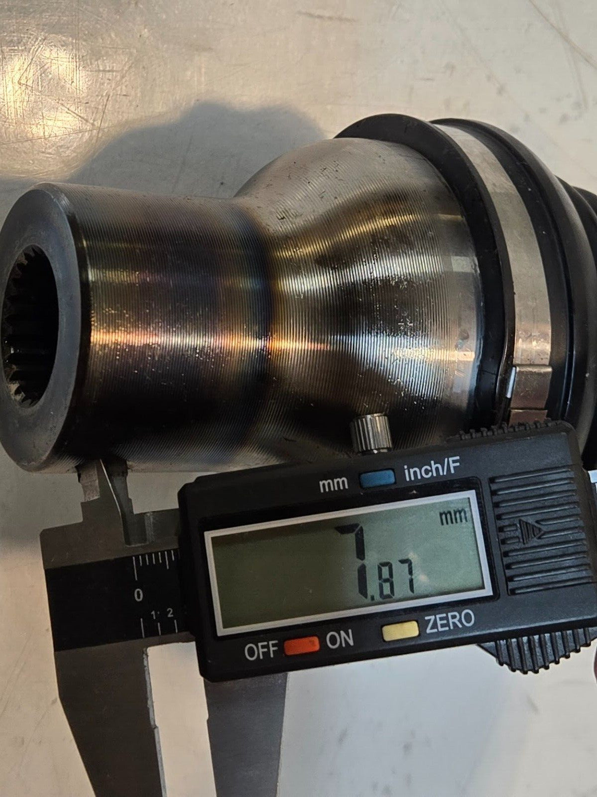 Rhino Axles CAV-P-F-2 606 CV Axle | 22 Spline Input 26 Spline Output | 21.5"