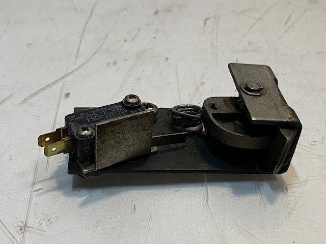 Turbo Chef Door Switch Assembly w/ One D3V-16G2-1C25-K