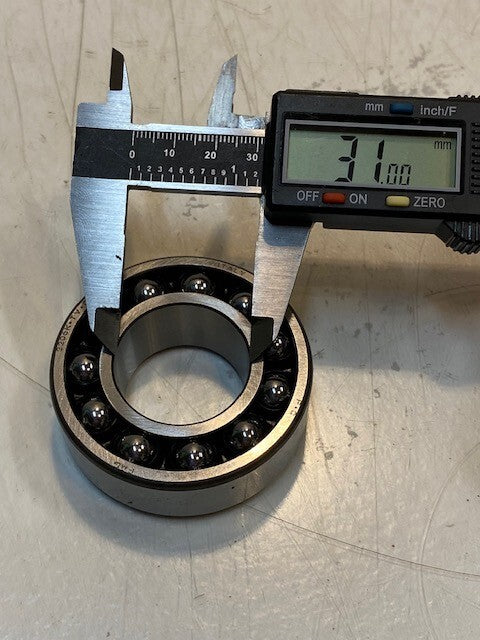 FAG 2206KTVC3 Open Self Aligning Ball Bearing with Taper Bore 62x31x20mm