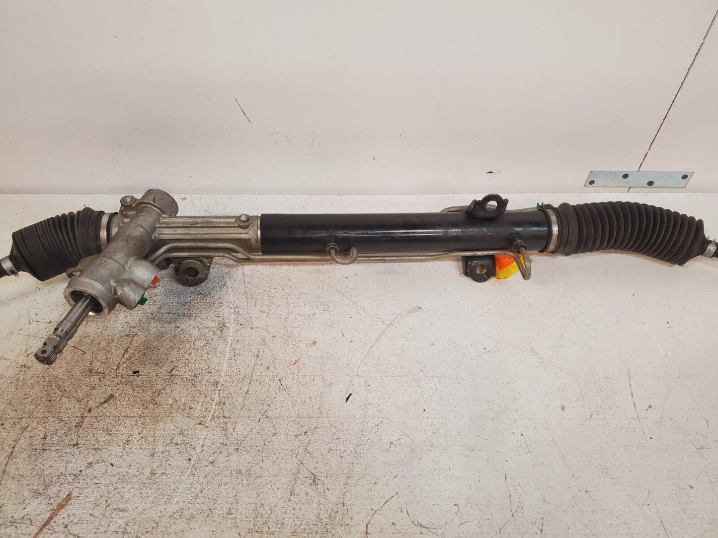 ABC Group Steering Rack  G-11007799 | RL0036876 | P04766250ANA | T4ANR109038305