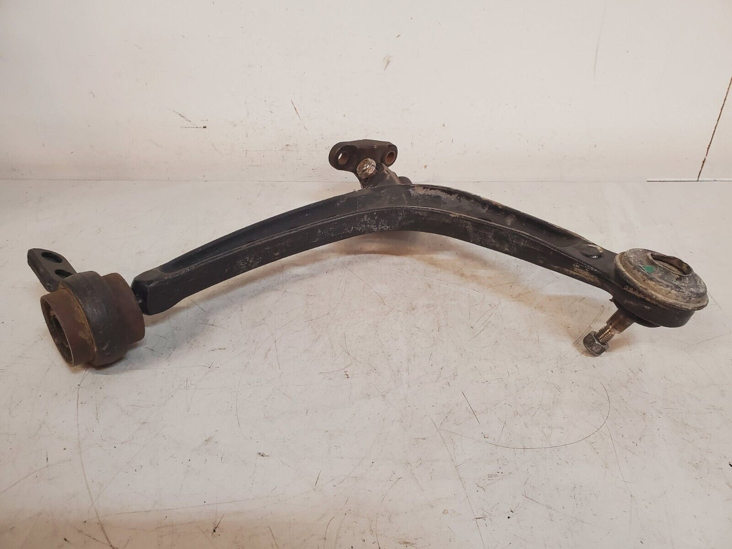 BMW Left Suspension Control Arm R788 | BV