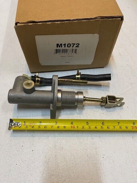 Clutch Master Cylinder M1072 | 1513