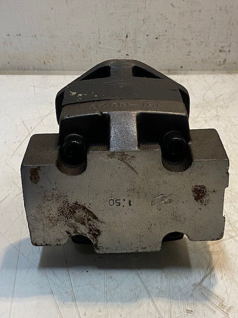 Hydraulic Gear Pump 151-60139 | 22mm Shaft OD