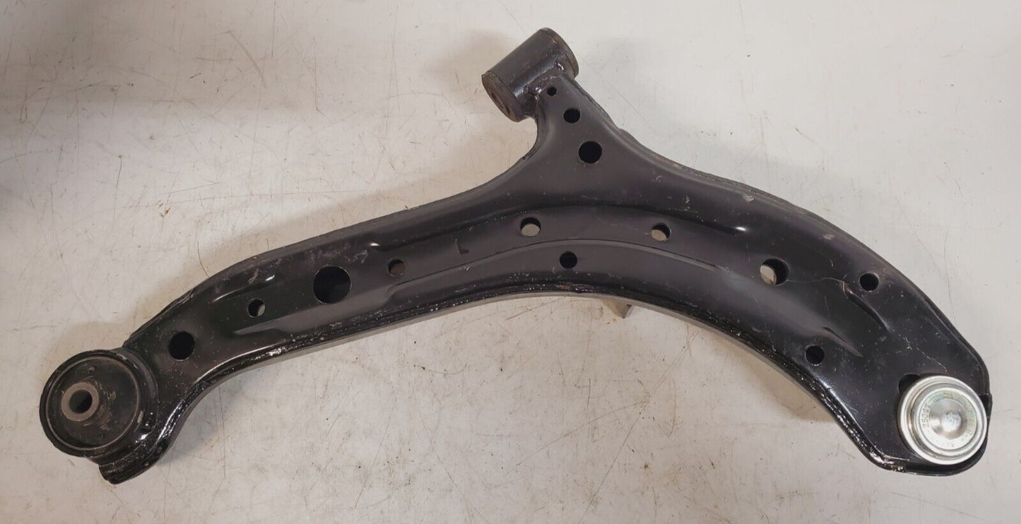 Hyundai Lower Control Arm Front Left Driver Side 5450025000 | 54500 25000