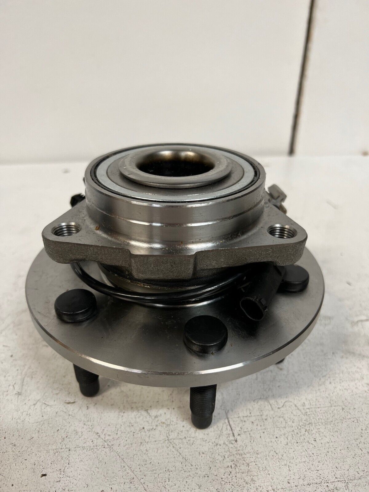 22-03 Wheel Hub | Silver | 6 Lug | ABS