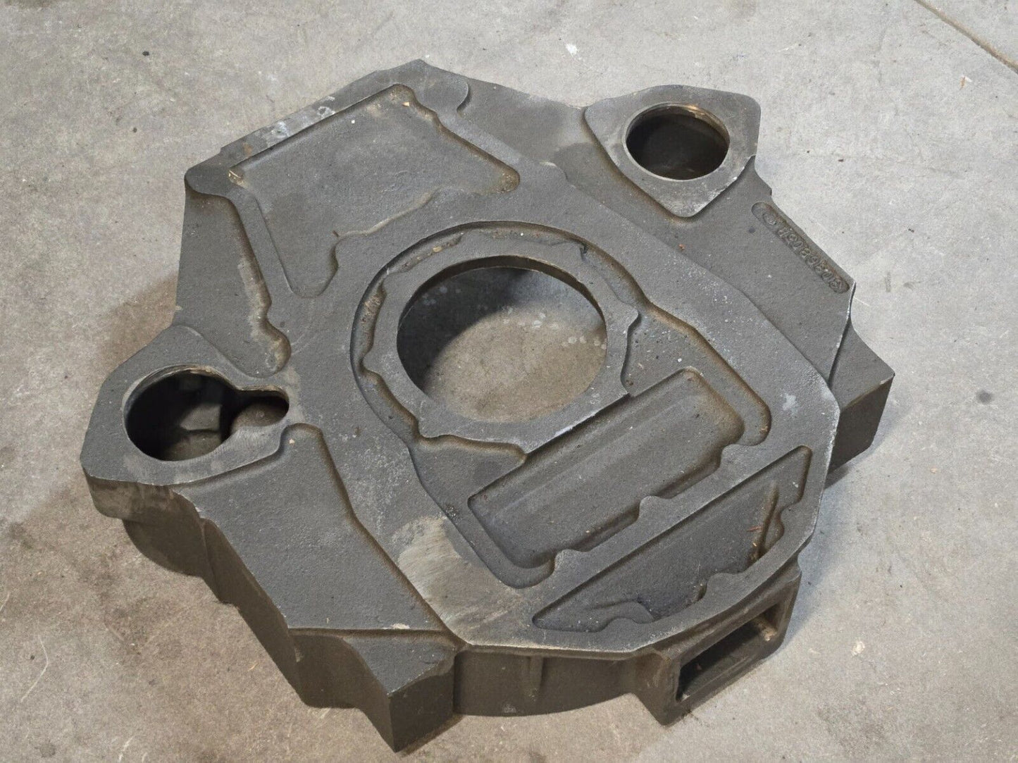 Flywheel Housing 3036805R for Cummins B and C Series | 25" x 28" x 6 1/4" 182lbs