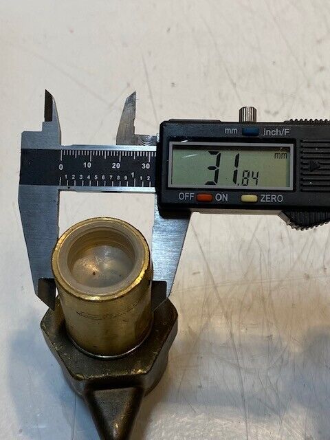 Faster FB 12/34 NPT F5 Hydraulic Socket Brass Flat Valve 3/4 in NPT