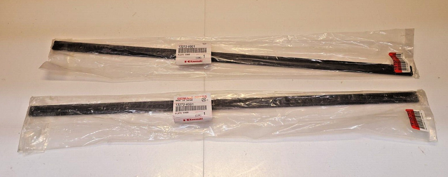 2 Quantity of Kawasaki Plates S500 | 13272-V001 (2 Qty)