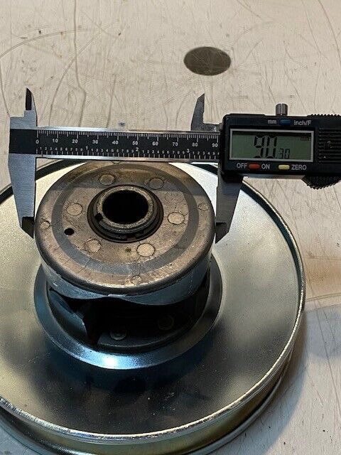 Torque Converter Driven Clutch 7-1/2" W 22mm Bore 39mm Thick