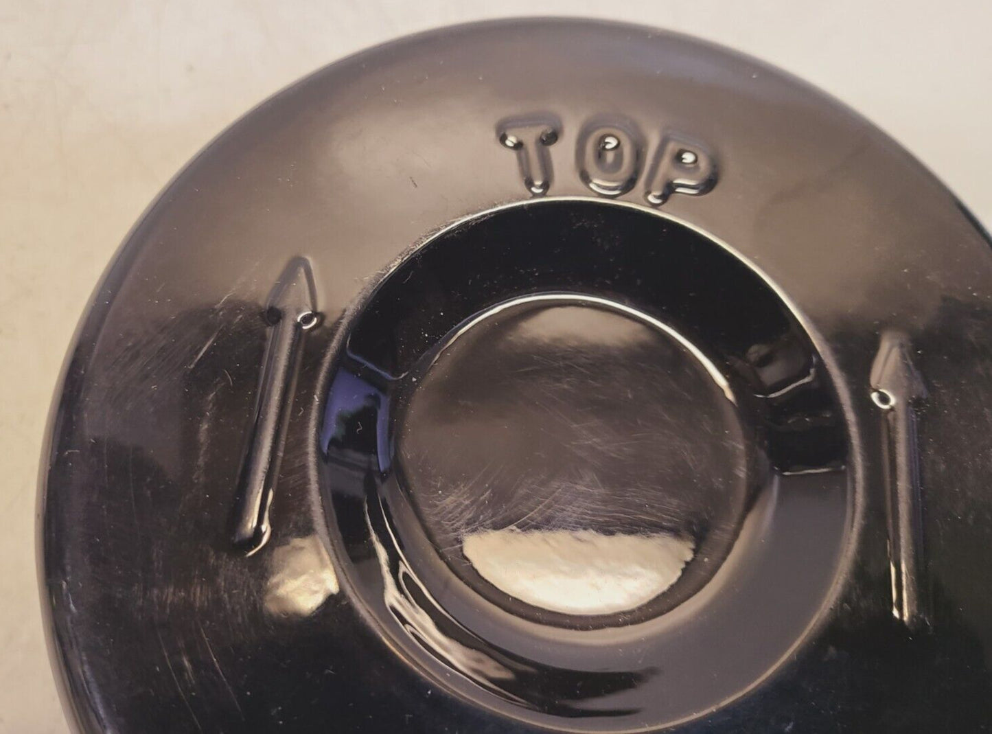 Donaldson Cup Assembly 7" Diameter x 3-3/4" Height