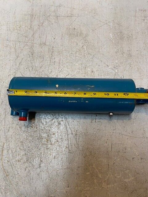 Hydraulic Cylinder 16" Long 4" Wide | 25mm 2" Bore End